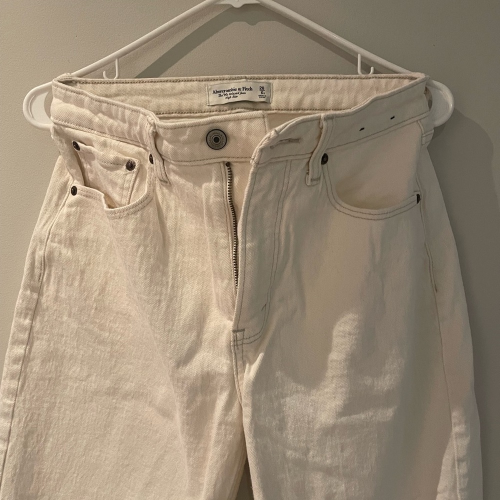 Abercrombie white jeans